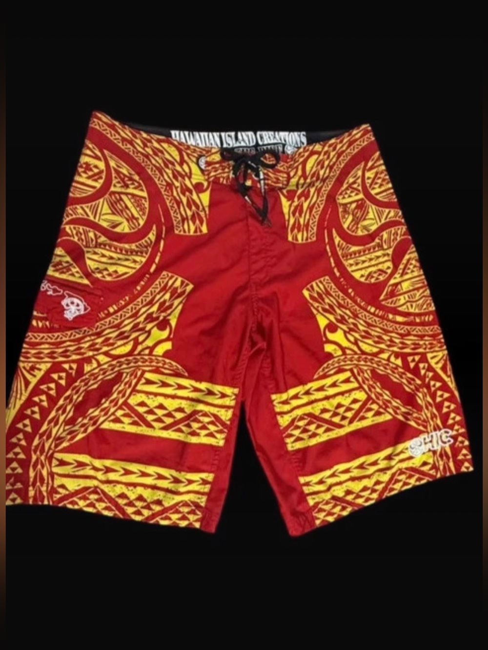 HIC Hawaiian Island Creations Board Shorts Mens 36 Red Gold Tribal Print